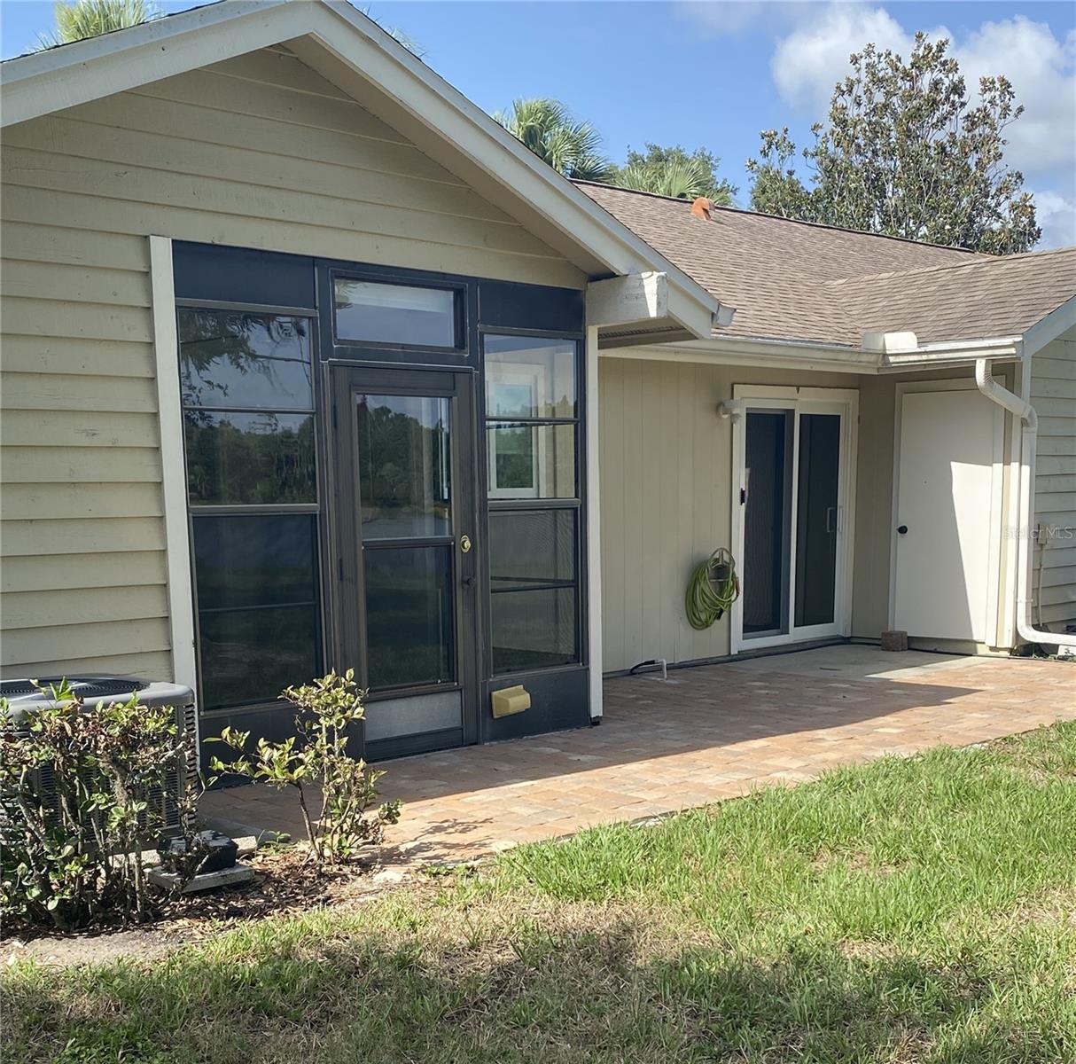 HERON LAKES - Residential