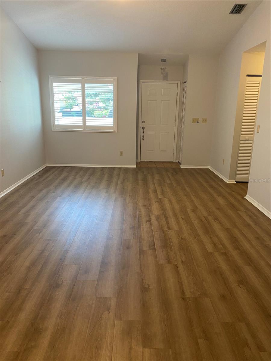 HERON LAKES - Residential