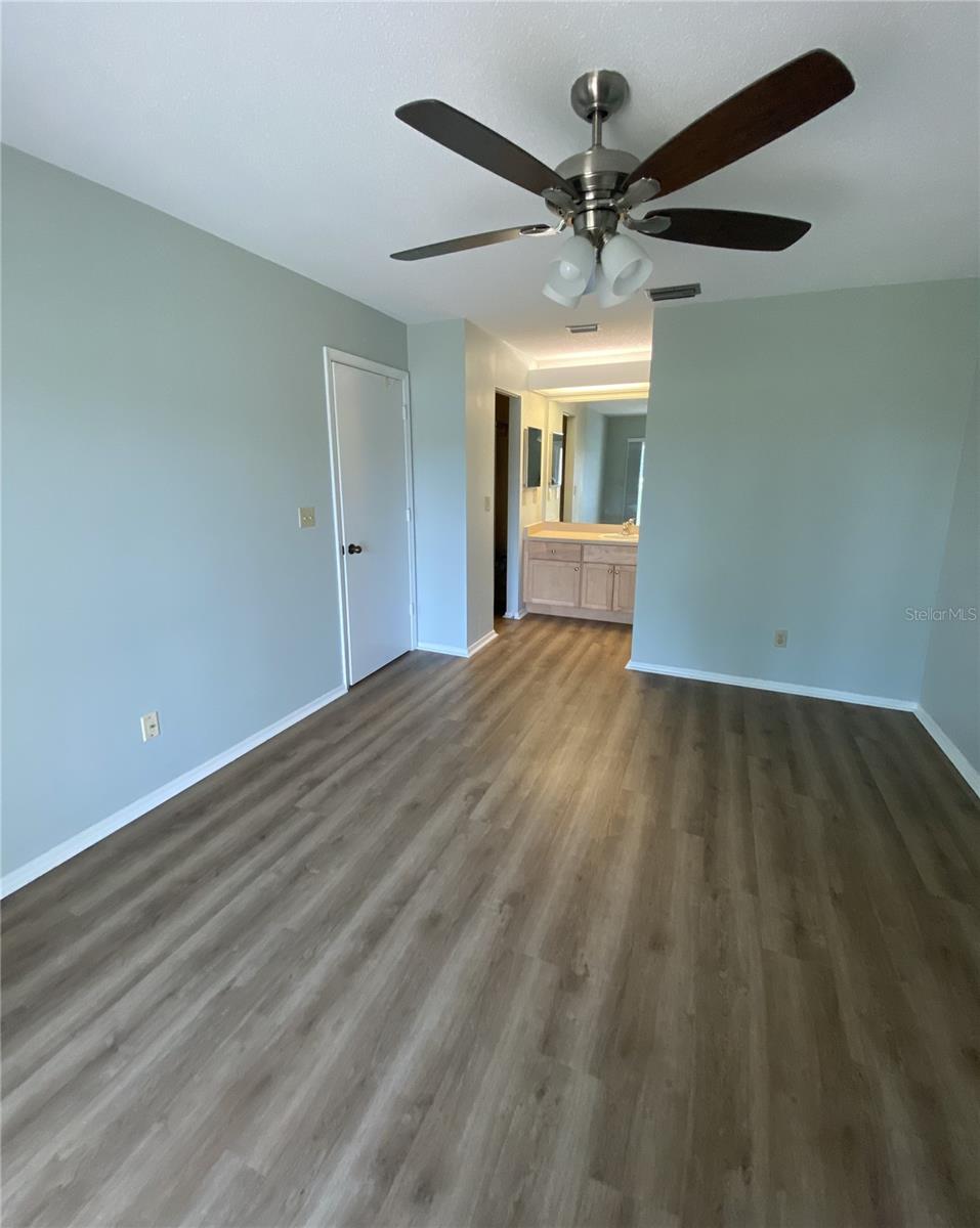 HERON LAKES - Residential