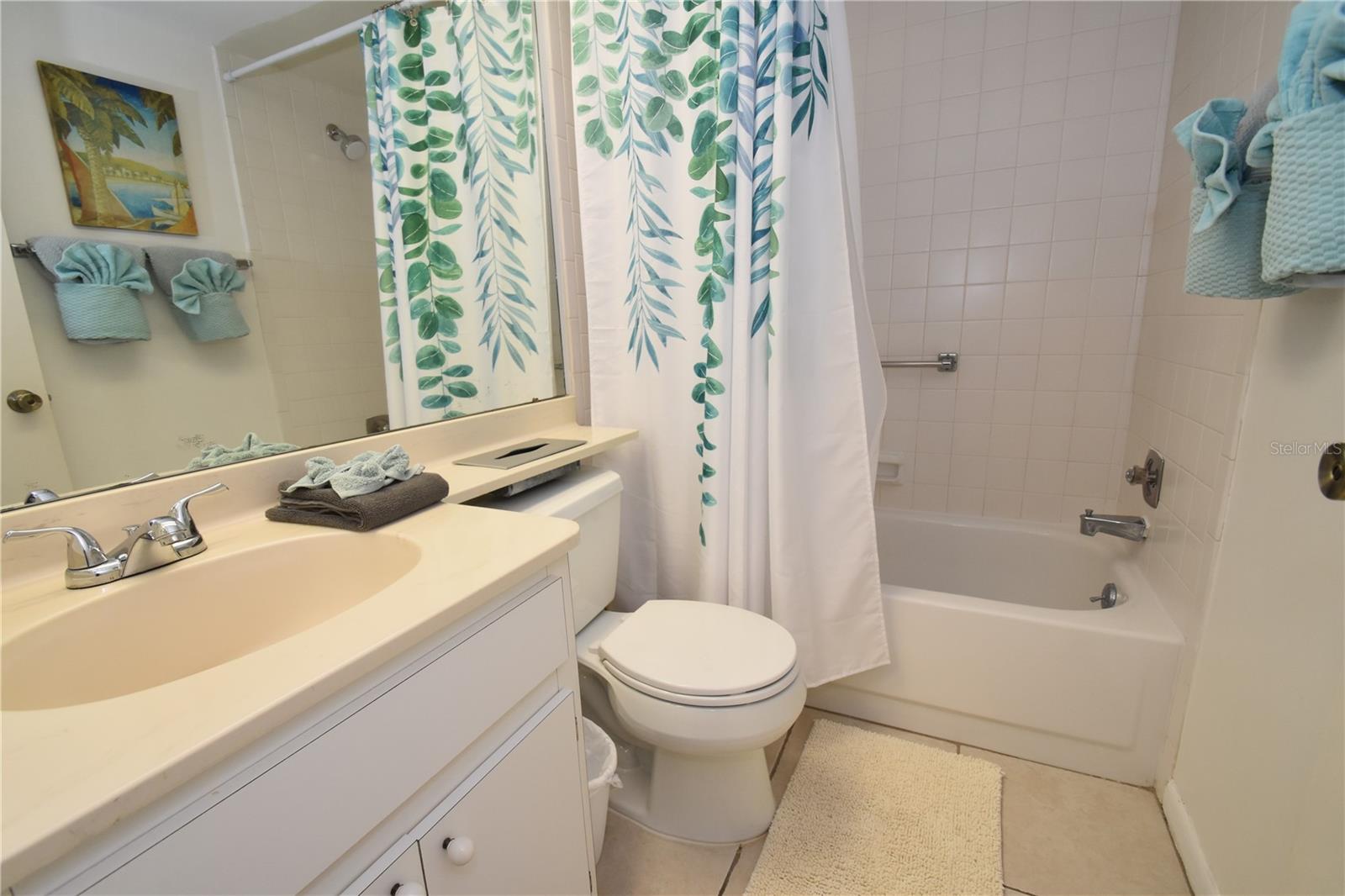 PELICAN COVE XI - Residential Lease