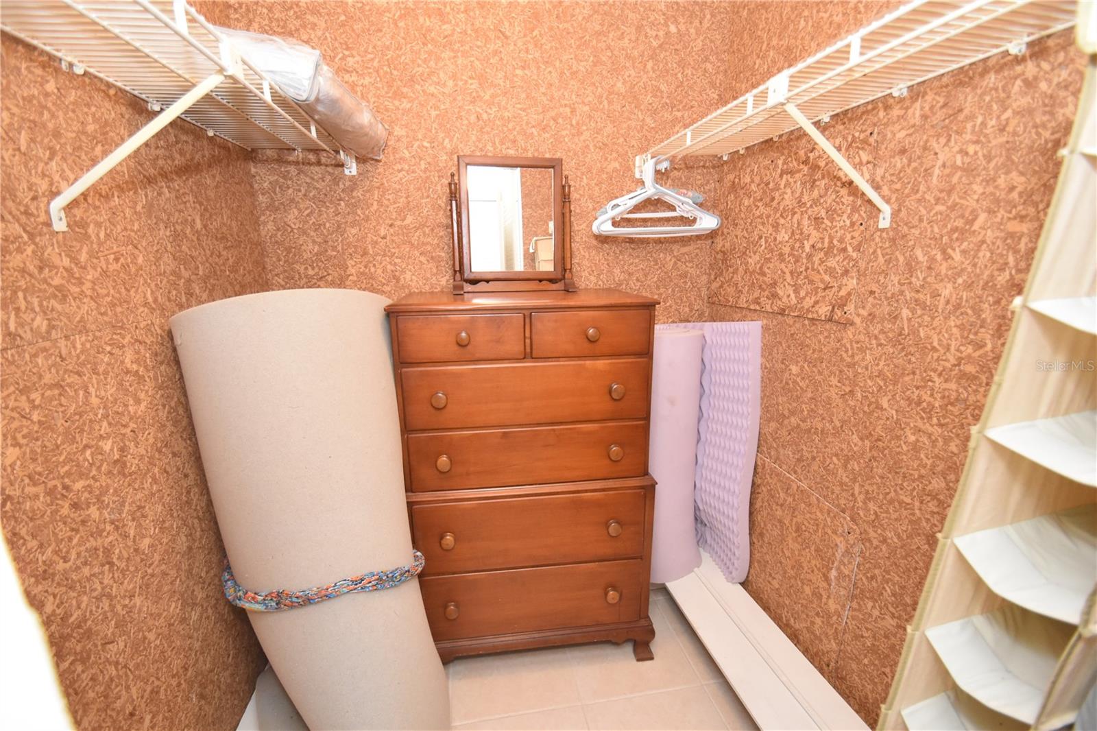 PELICAN COVE XI - Residential Lease