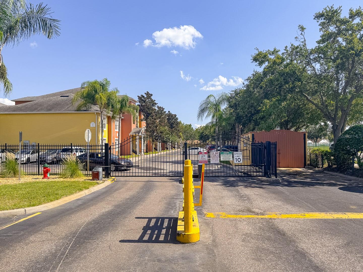 PALMS VILLA RESIDENCES - Residential Lease