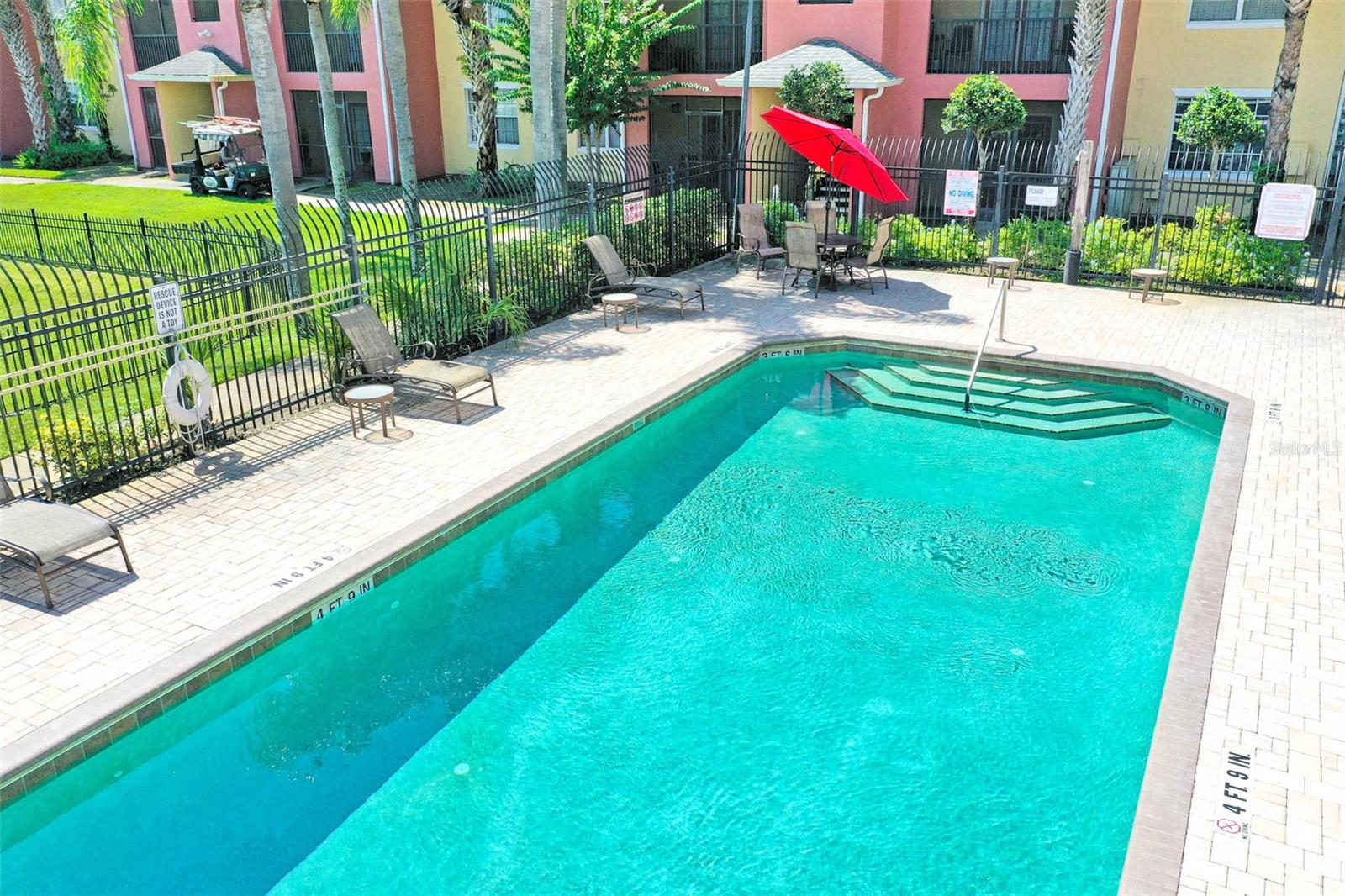 PALMS VILLA RESIDENCES - Residential Lease