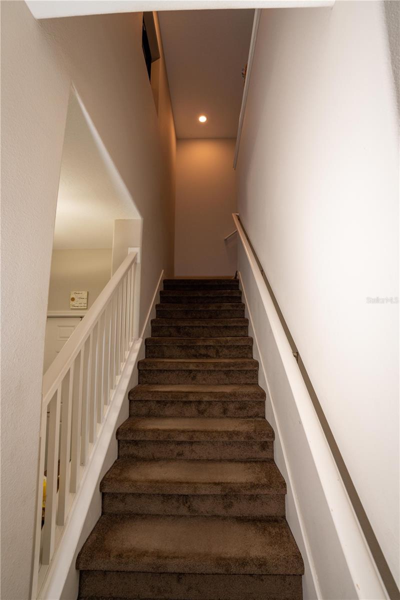 HIDDEN OAKS TWNHMS - Residential