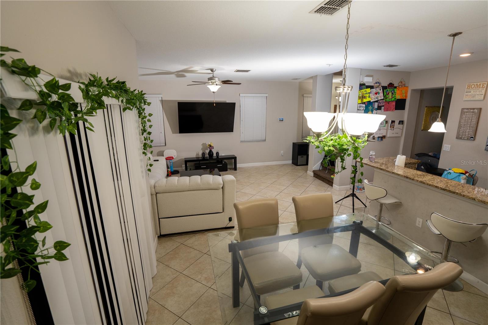 HIDDEN OAKS TWNHMS - Residential