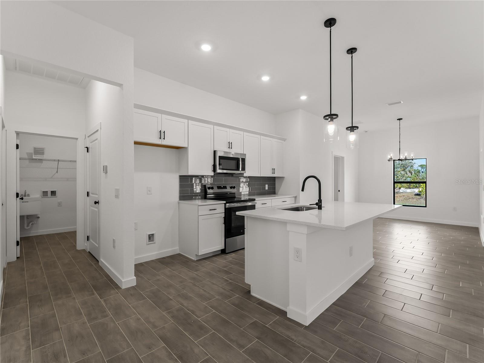 PORT CHARLOTTE SUB 07 - Residential