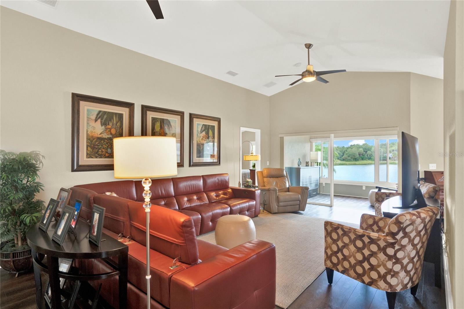 496 LAKE SUZANNE DRIVE