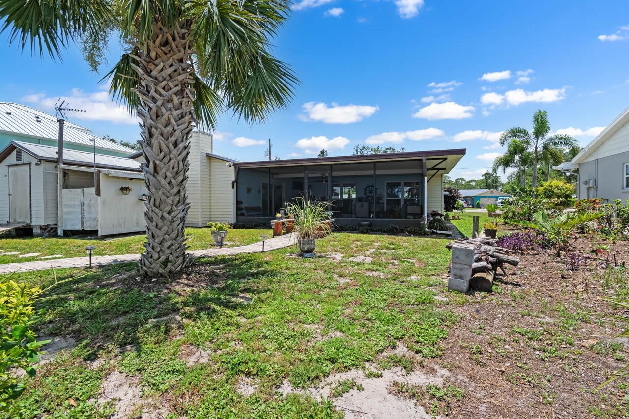 KIMS COVE - Residential