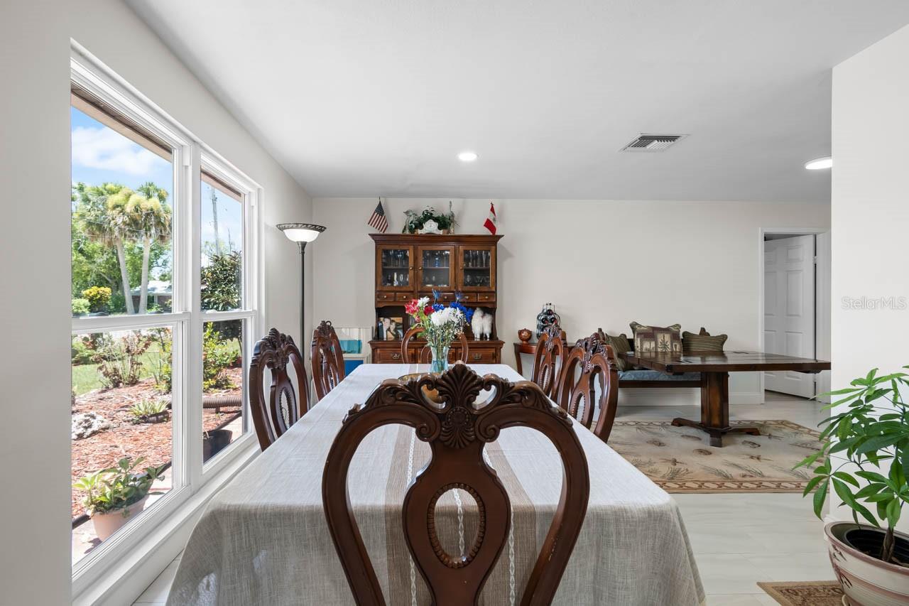 KIMS COVE - Residential