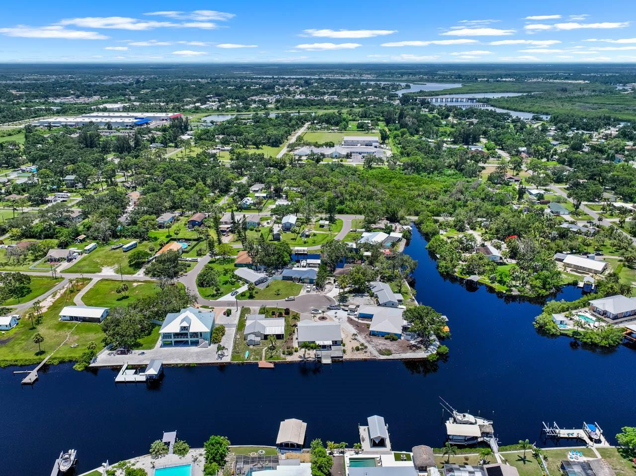 KIMS COVE - Residential