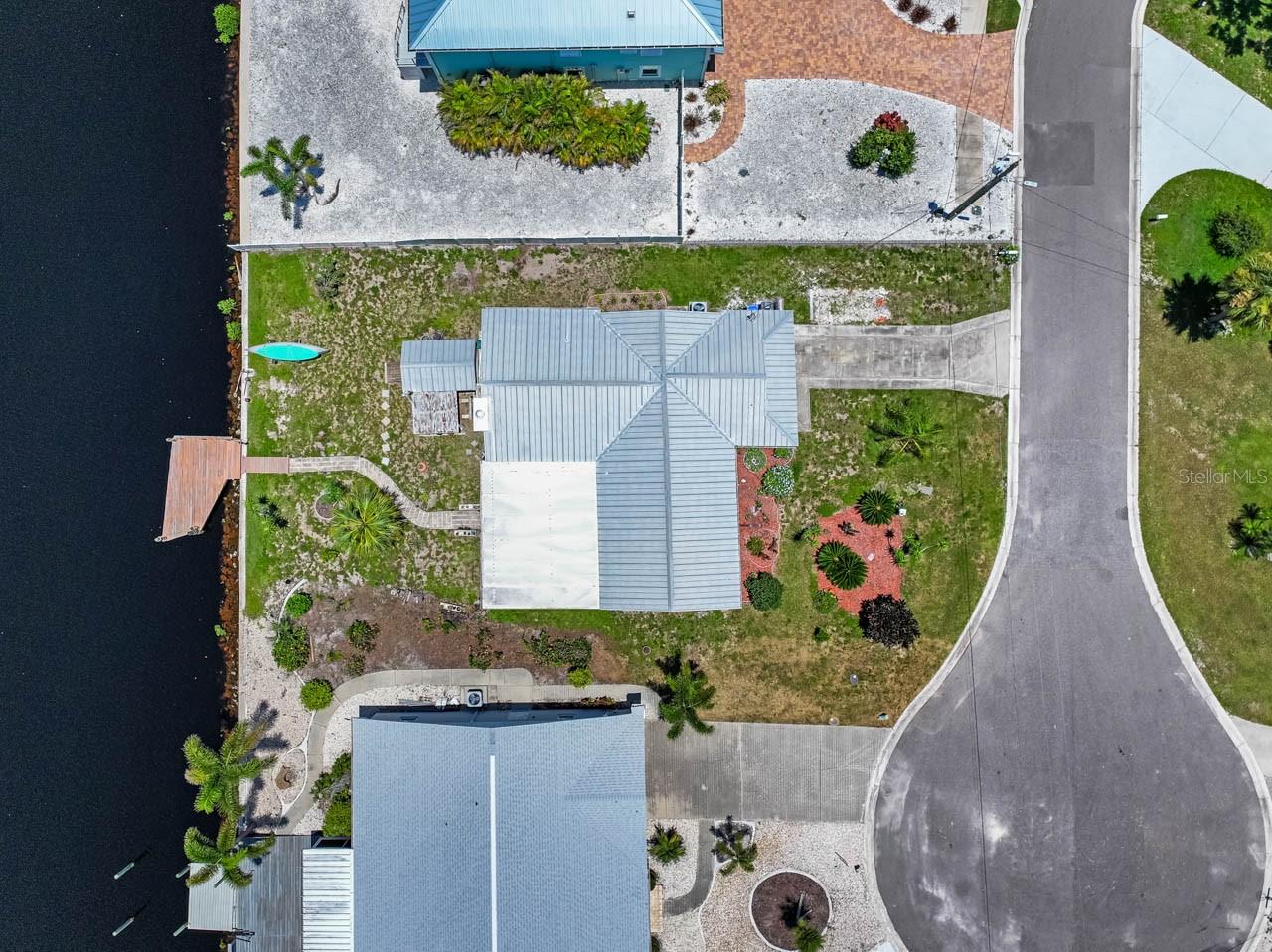 KIMS COVE - Residential