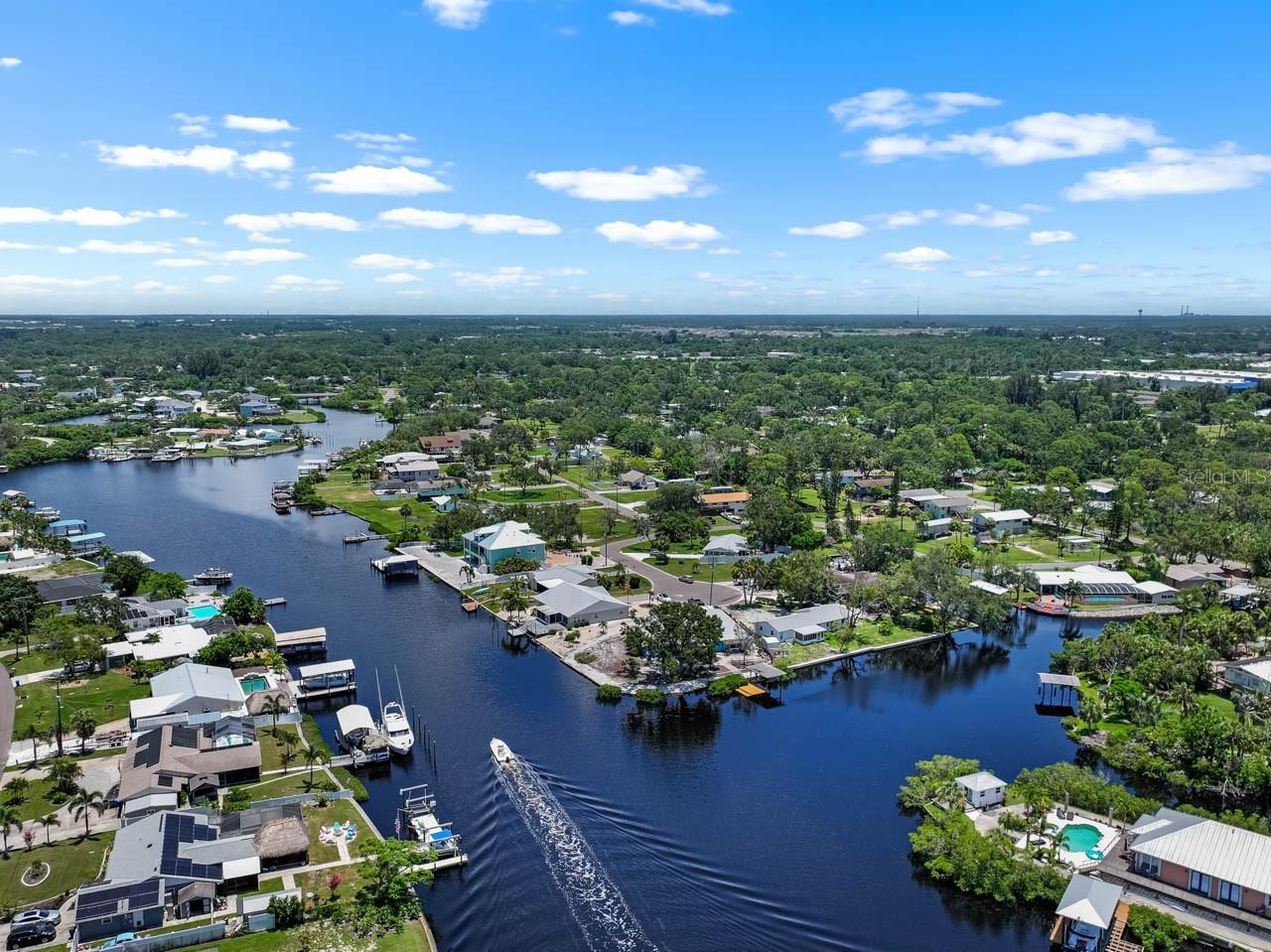 KIMS COVE - Residential