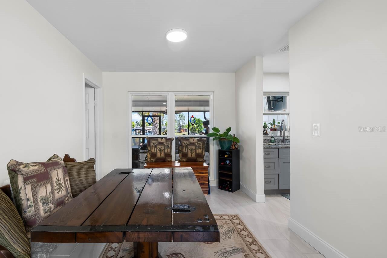 KIMS COVE - Residential