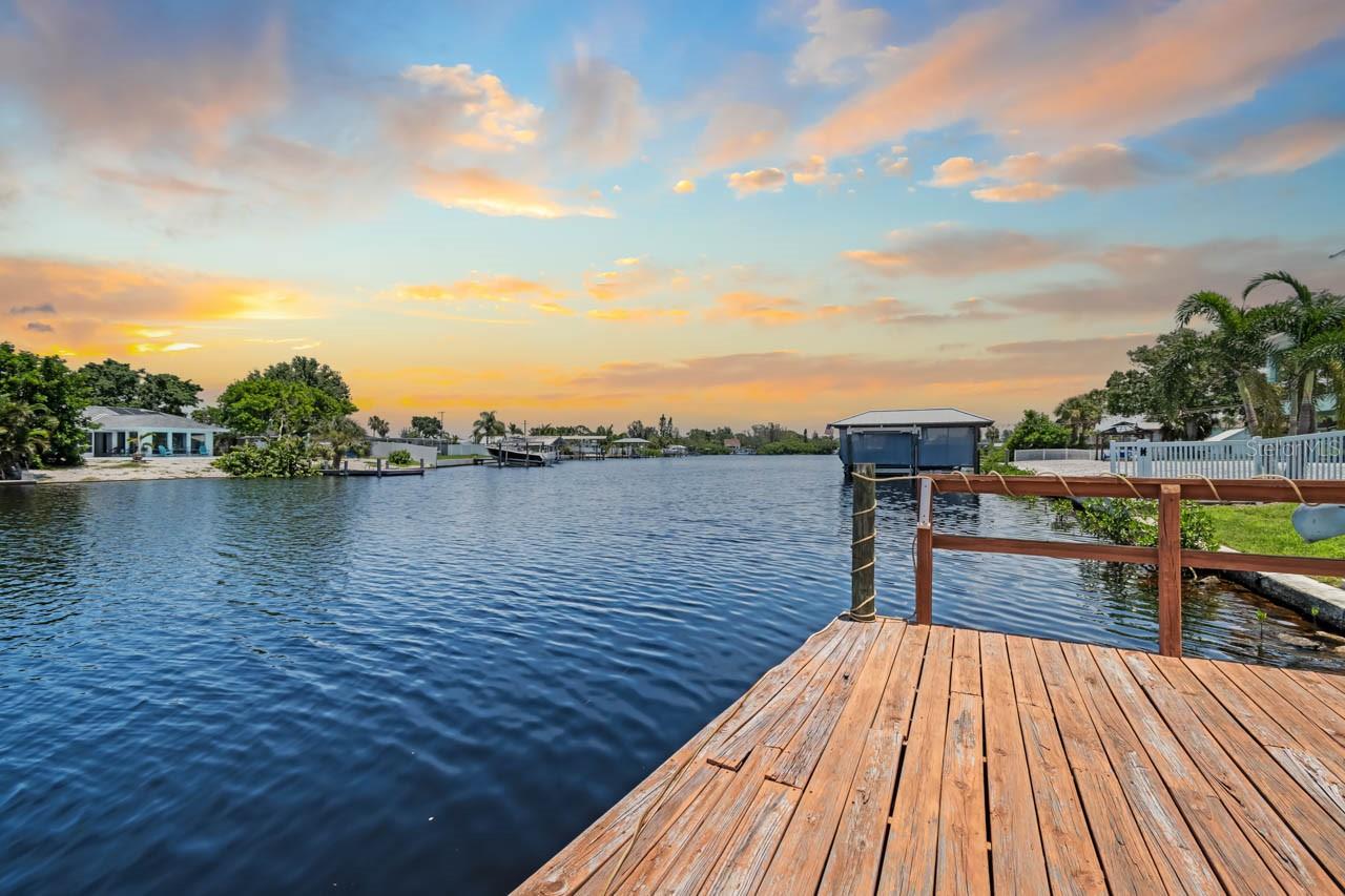 KIMS COVE - Residential