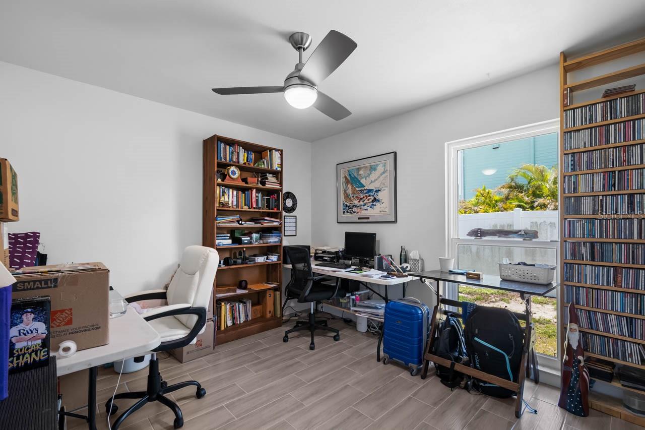 KIMS COVE - Residential