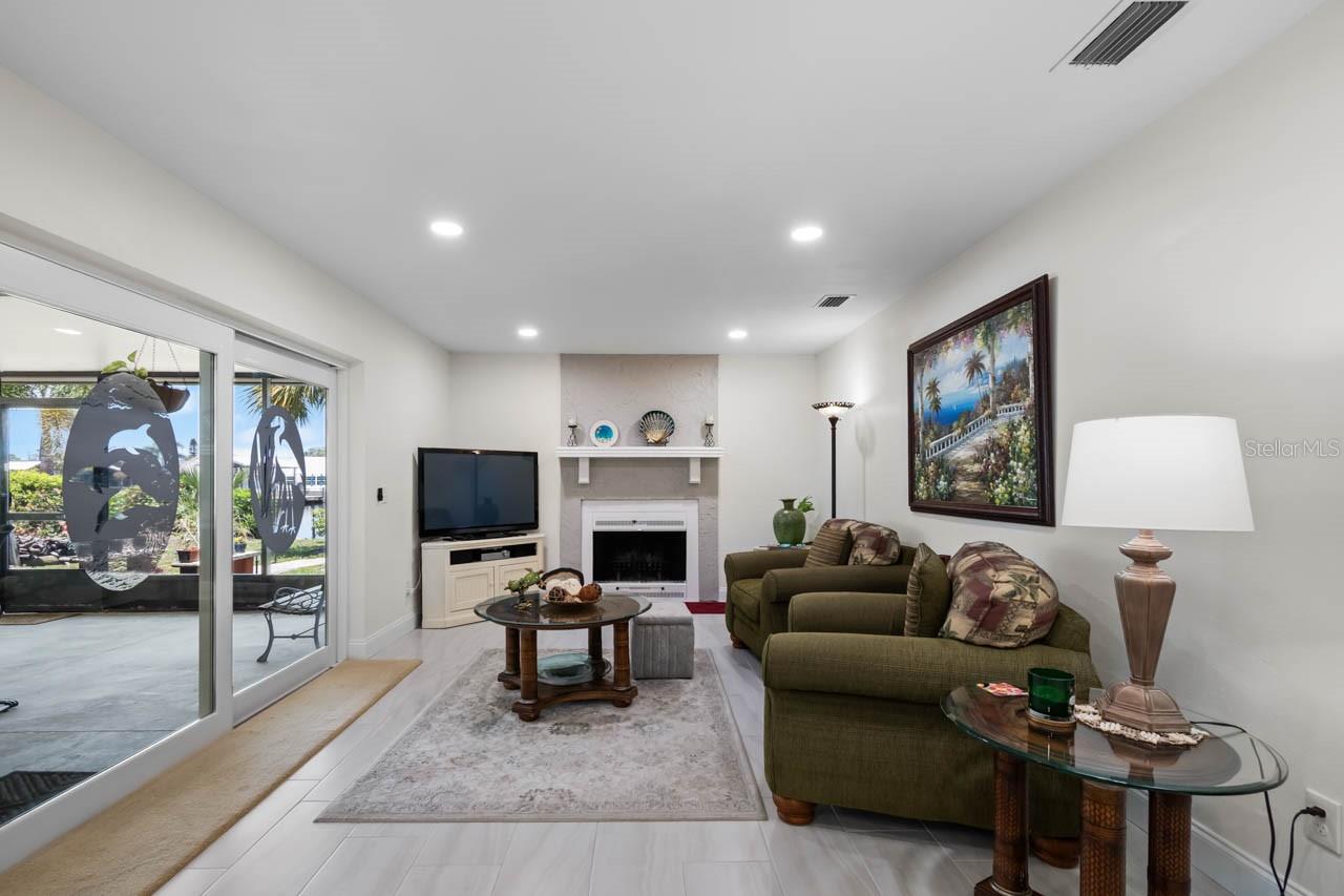 KIMS COVE - Residential