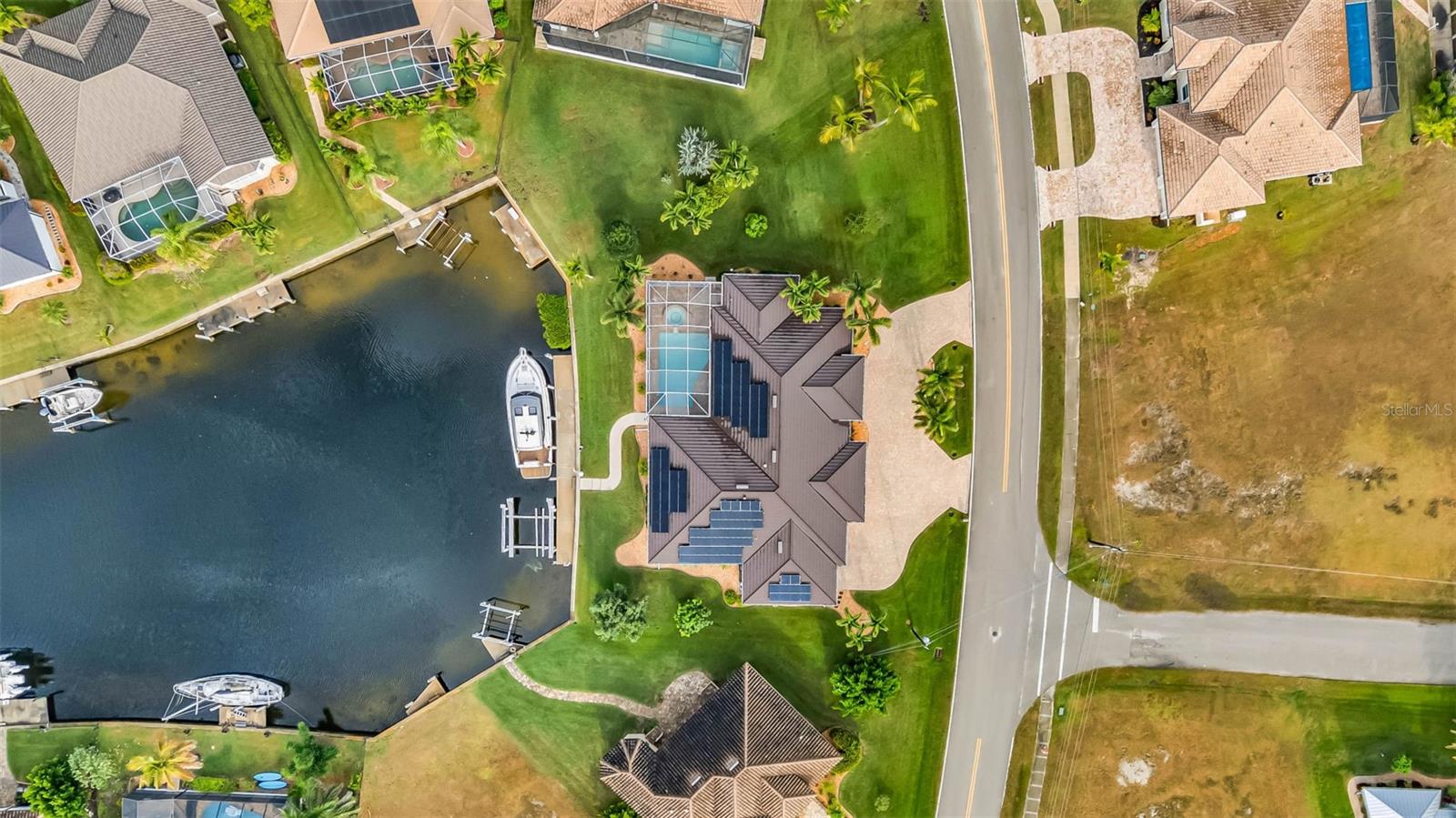 PUNTA GORDA ISLES SEC 14 - Residential