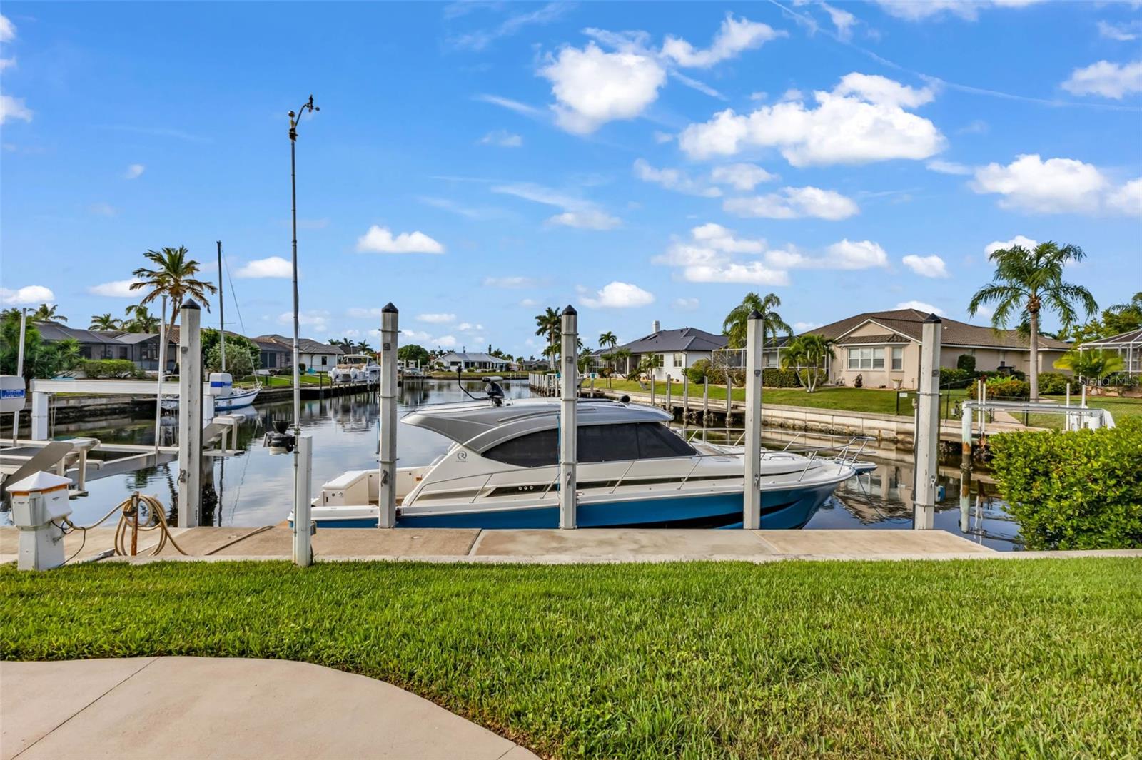 PUNTA GORDA ISLES SEC 14 - Residential