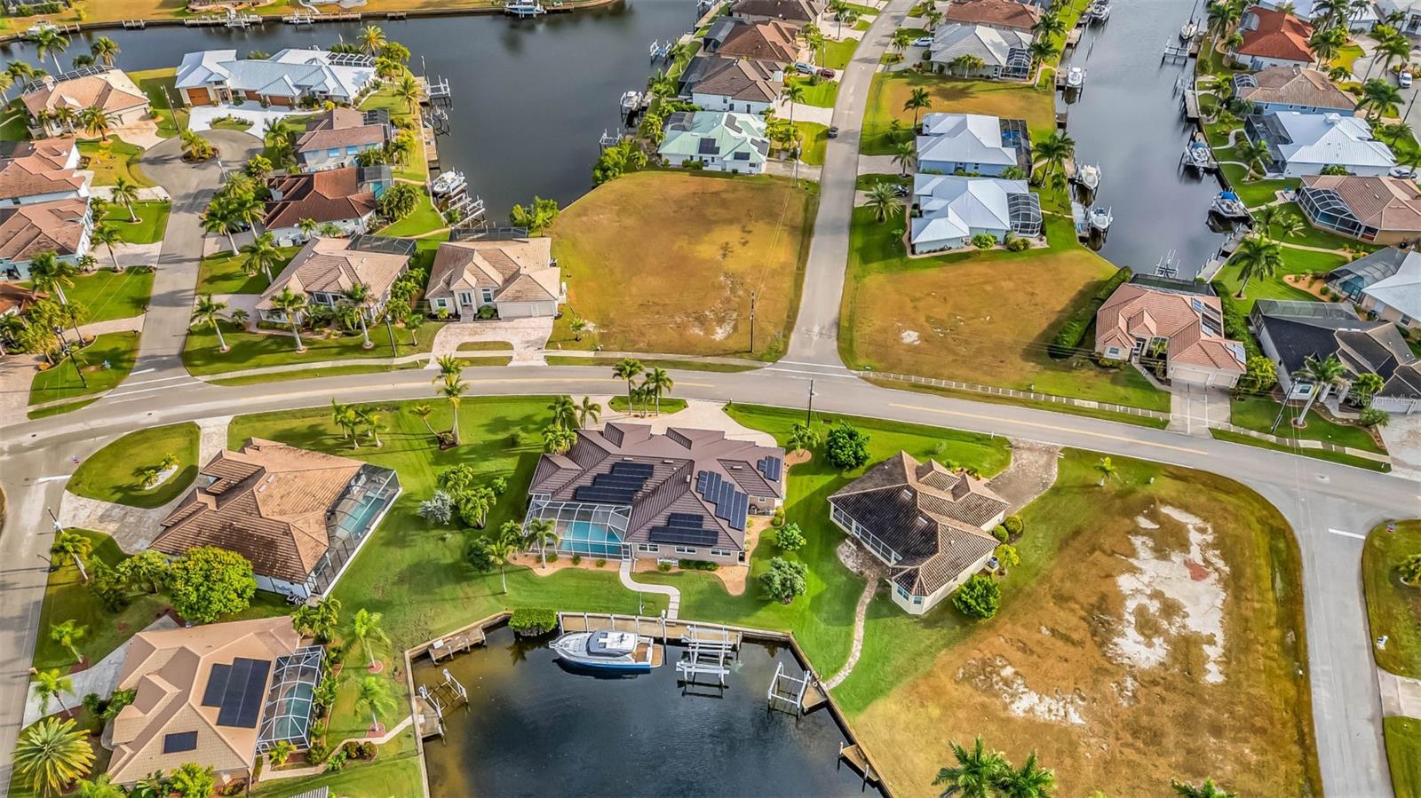 PUNTA GORDA ISLES SEC 14 - Residential