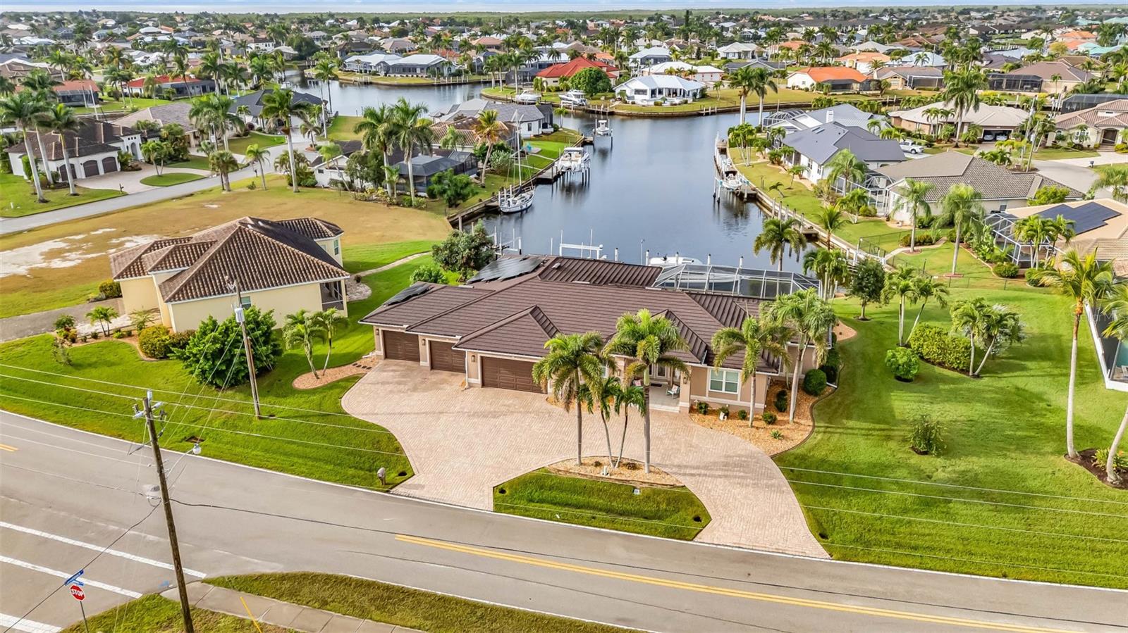 PUNTA GORDA ISLES SEC 14 - Residential