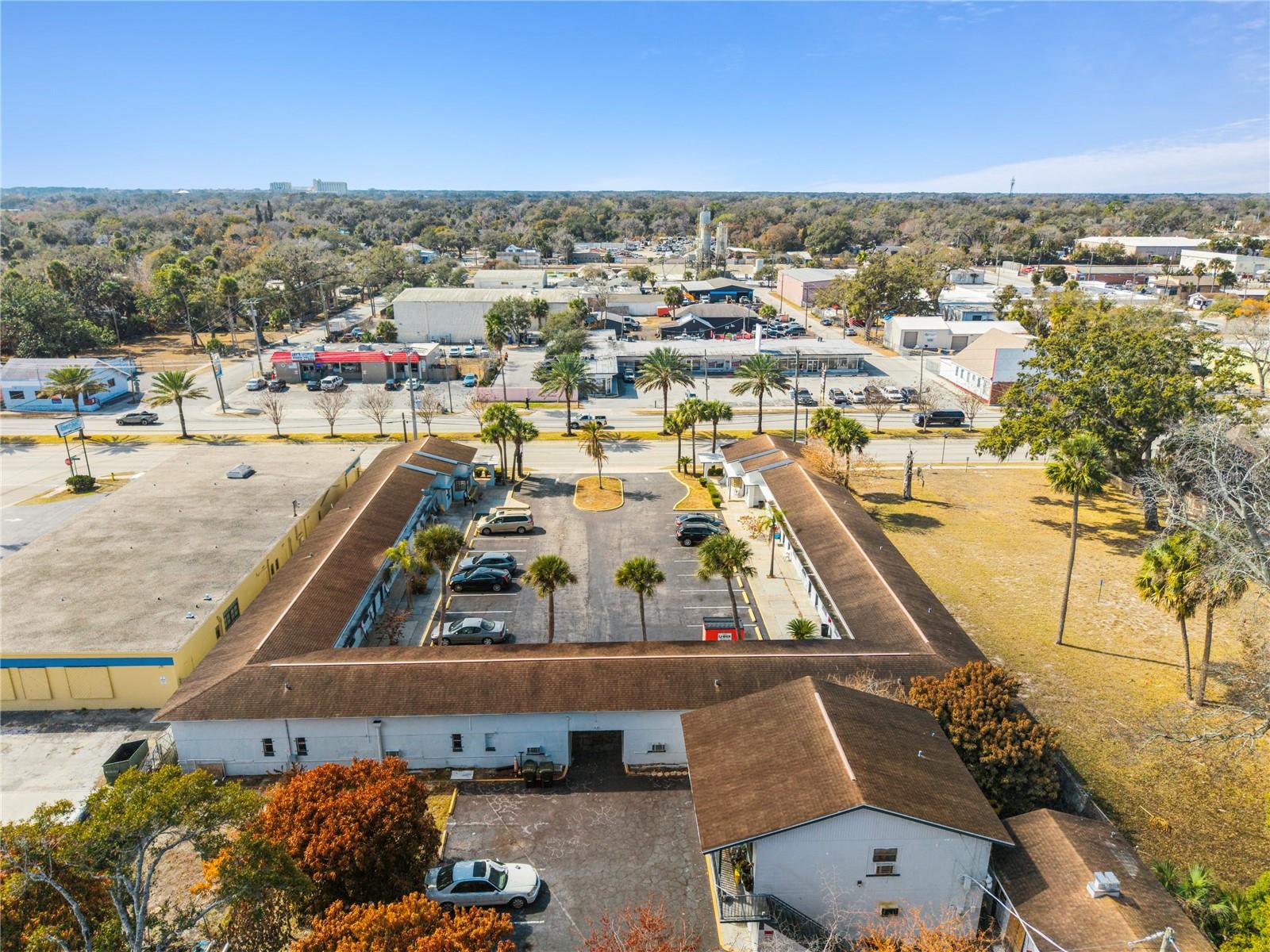 KINGSTON - Commercial Sale