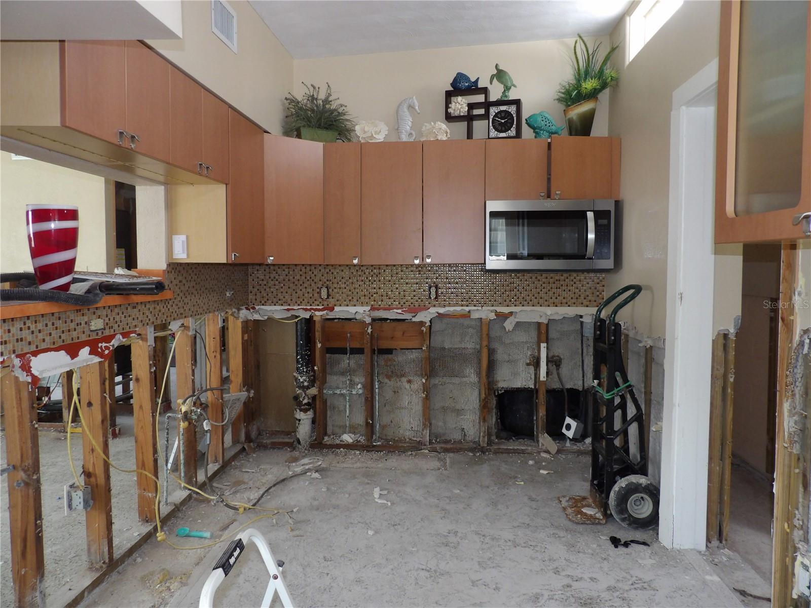 NORTH MADEIRA SHORES - Residential