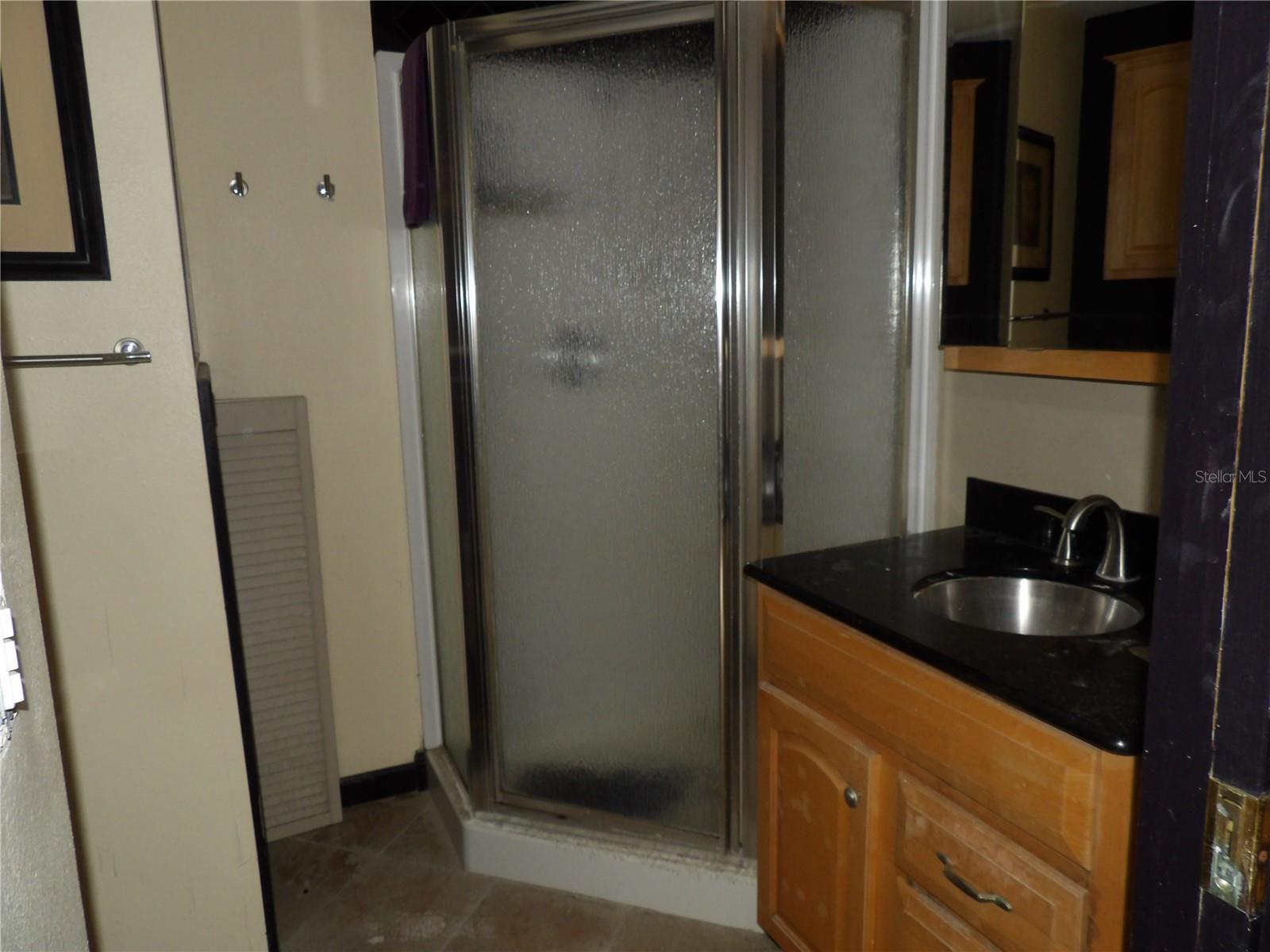 NORTH MADEIRA SHORES - Residential