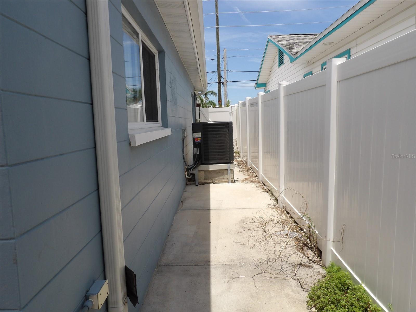 NORTH MADEIRA SHORES - Residential