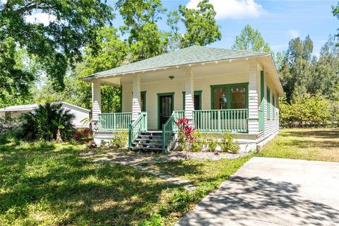 Photo of 5641 Orange Avenue, Intercession City, FL 33848 (MLS # S5123126)