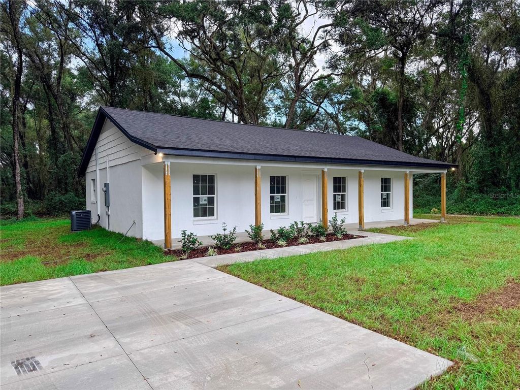 Photo of 2887 SE 147th Lane, Summerfield, FL 34491 (MLS # L4956512)