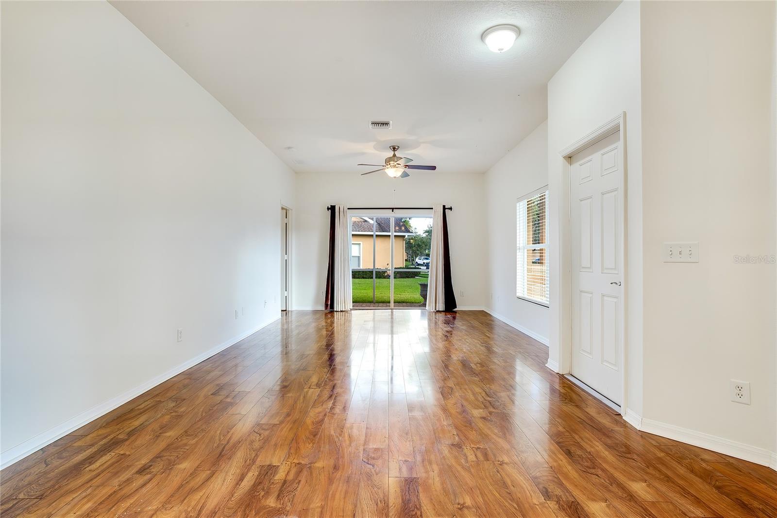 LIVE OAK PRESERVE PH 1E VILLAGE - Residential