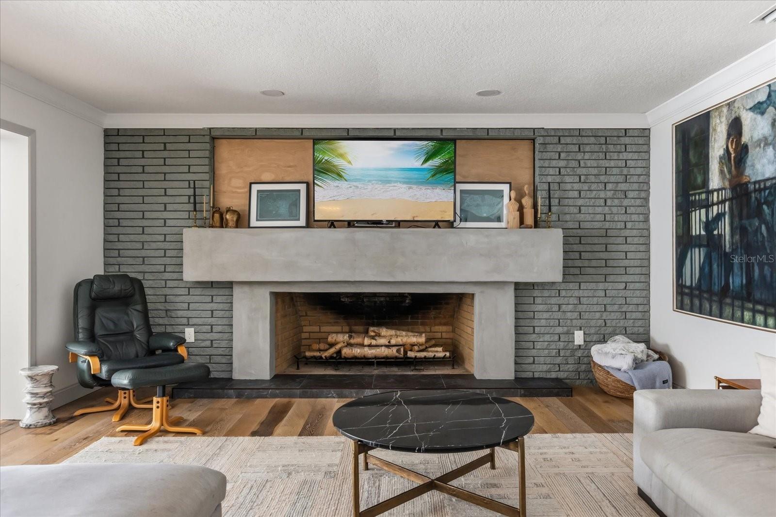 LAKE CONWAY WOODS - Residential