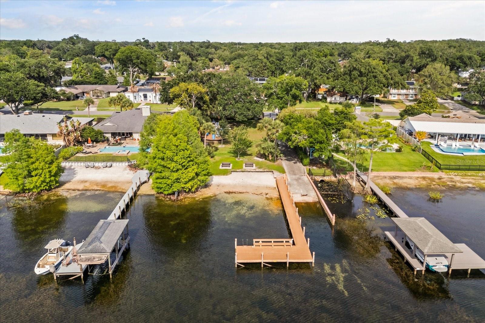 LAKE CONWAY WOODS - Residential