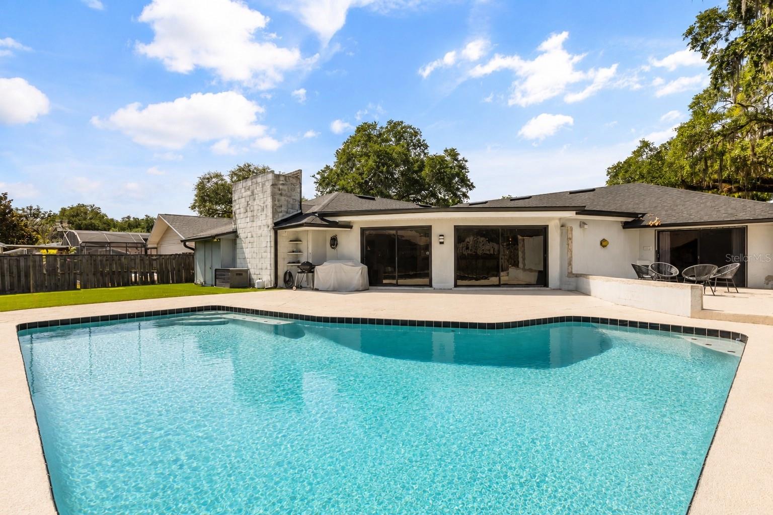 LAKE CONWAY WOODS - Residential