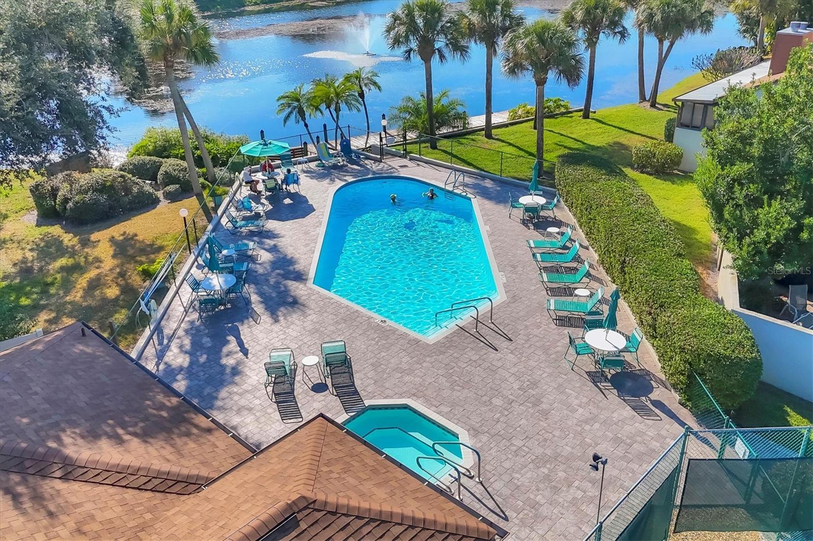 FORTY THREE WEST OAKS II - Residential