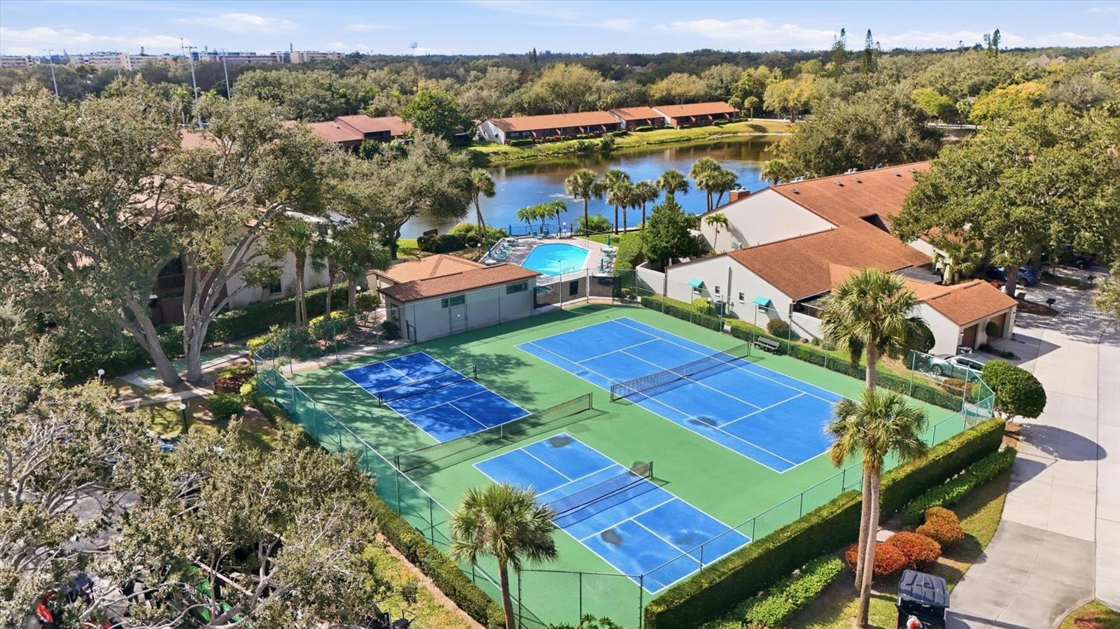 FORTY THREE WEST OAKS II - Residential