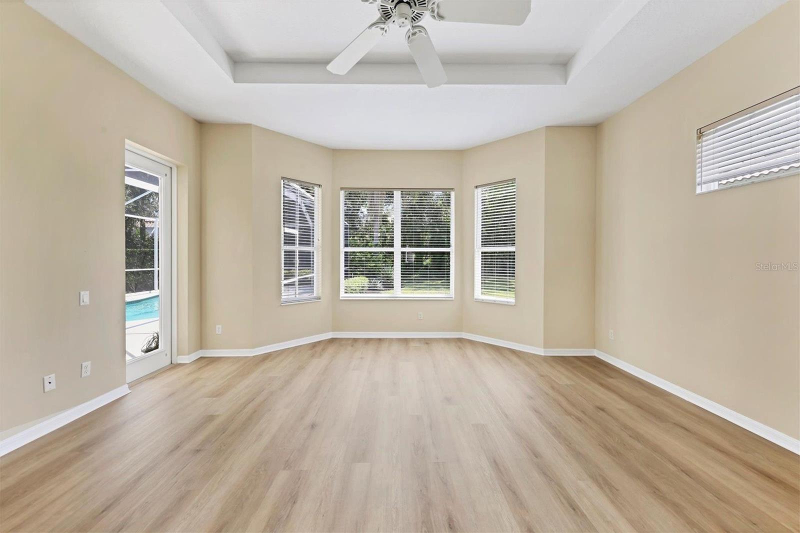 UNIVERSITY PARK COUNTRY CLUB / LENNOX GARDENS - Residential