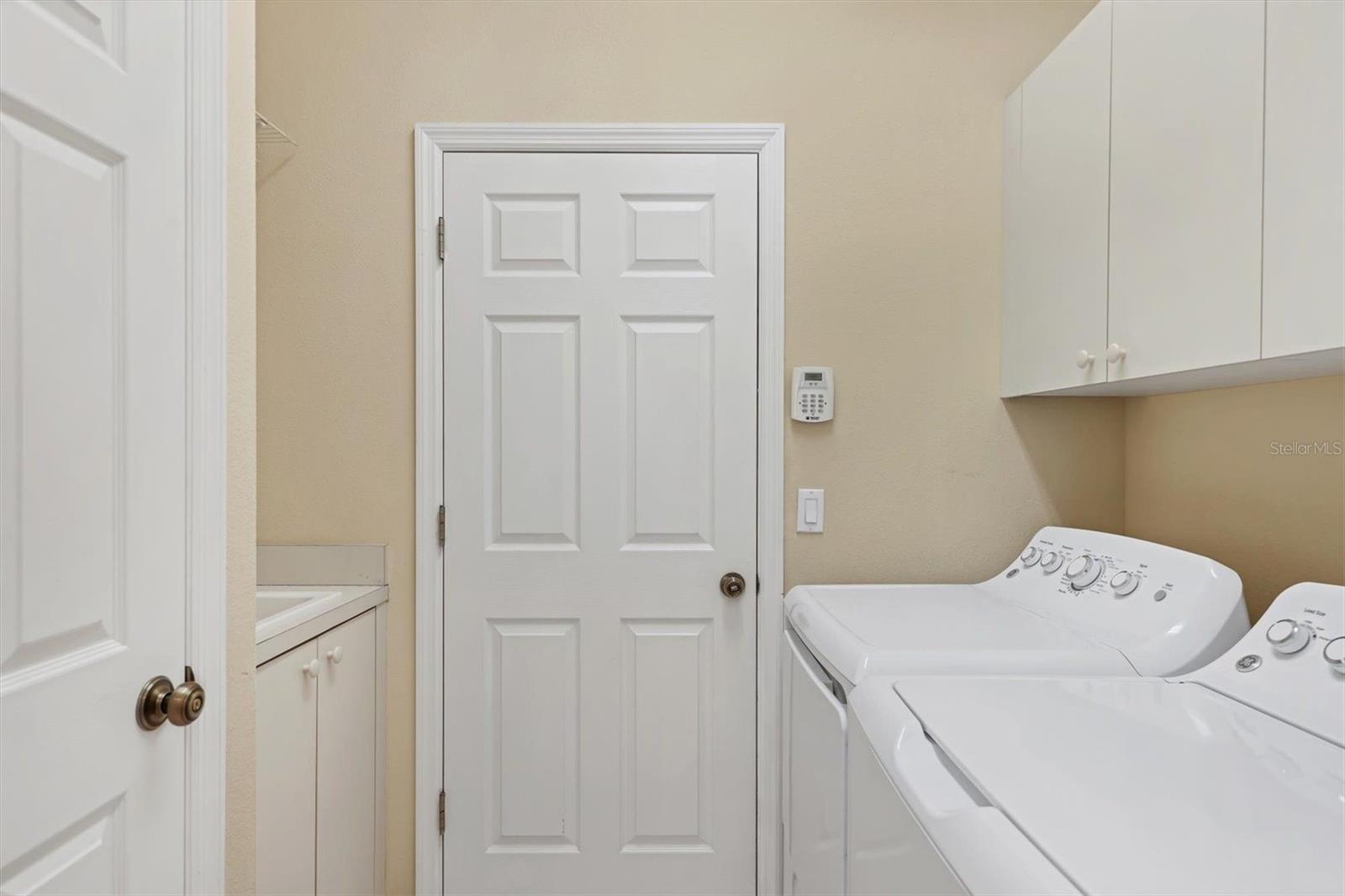 UNIVERSITY PARK COUNTRY CLUB / LENNOX GARDENS - Residential