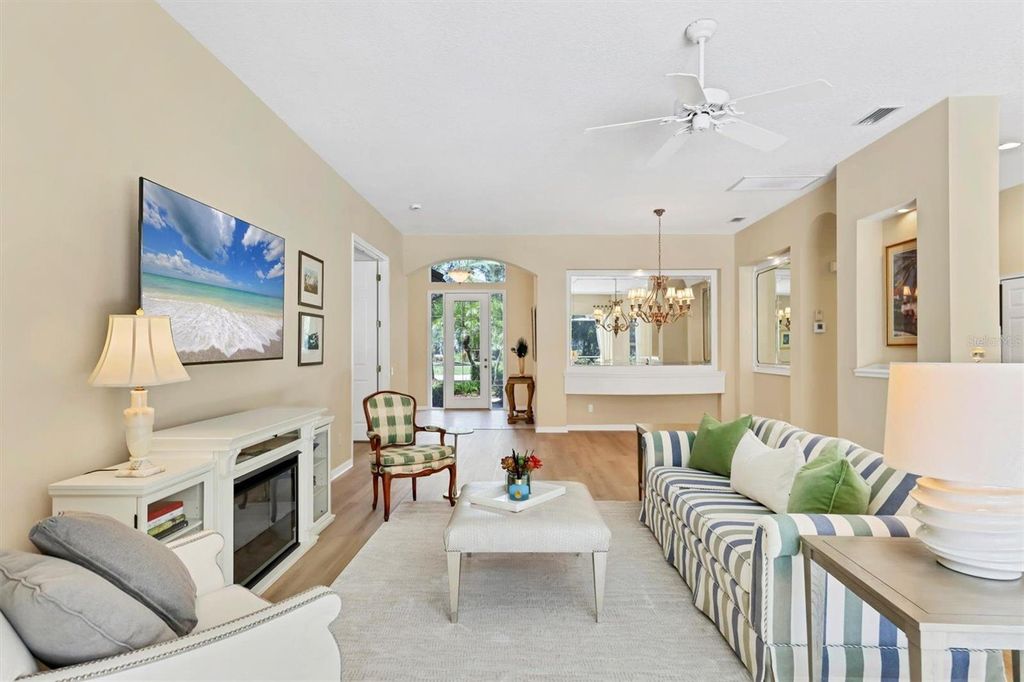 Photo of 6935 Lennox Place, University Park, FL 34201 (MLS # A4660605)