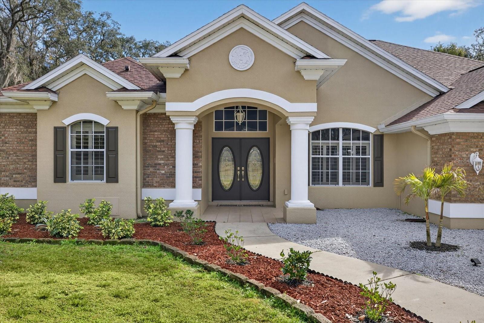 LONG LAKE ESTATES - Residential