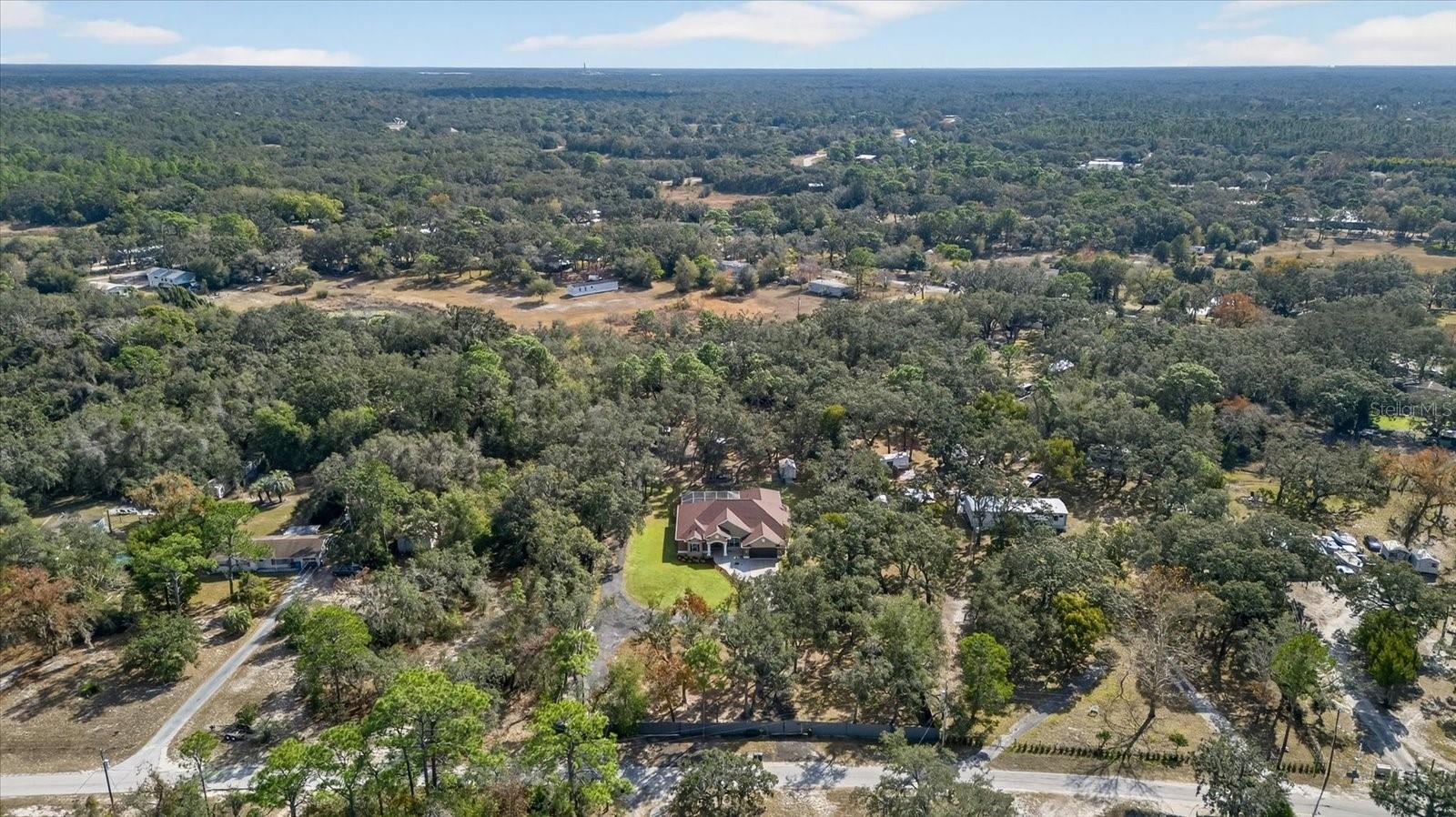 LONG LAKE ESTATES - Residential