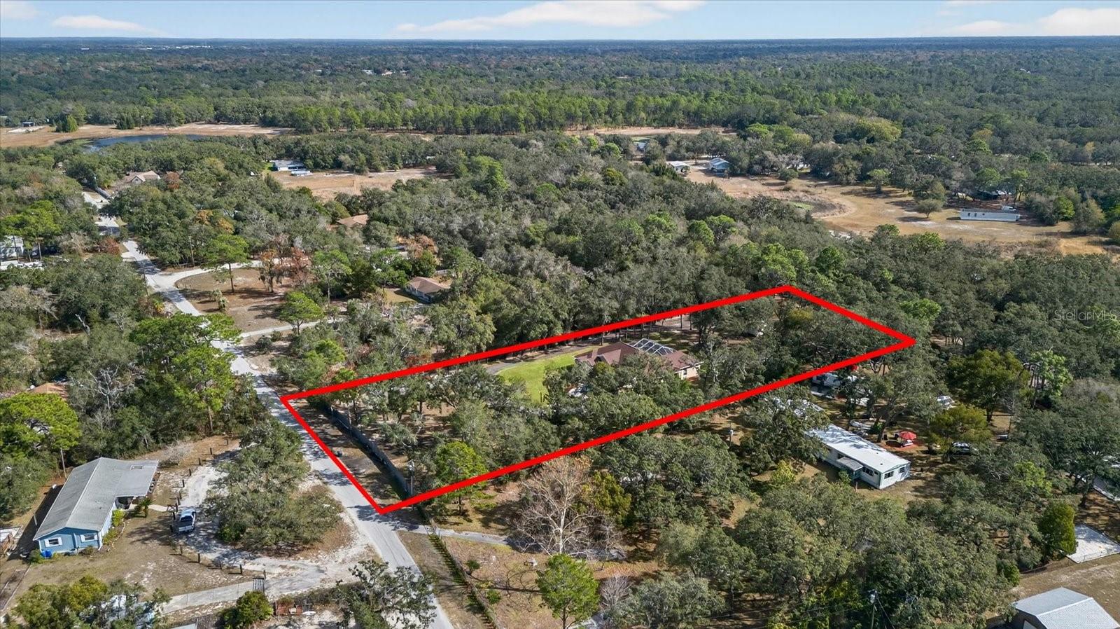 LONG LAKE ESTATES - Residential