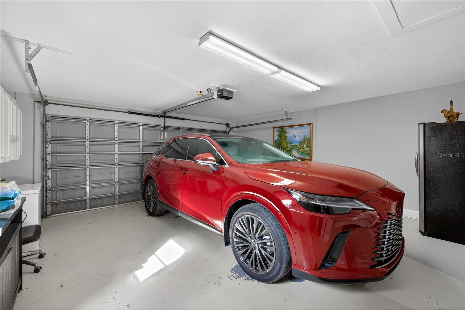 LONG LAKE ESTATES - Residential