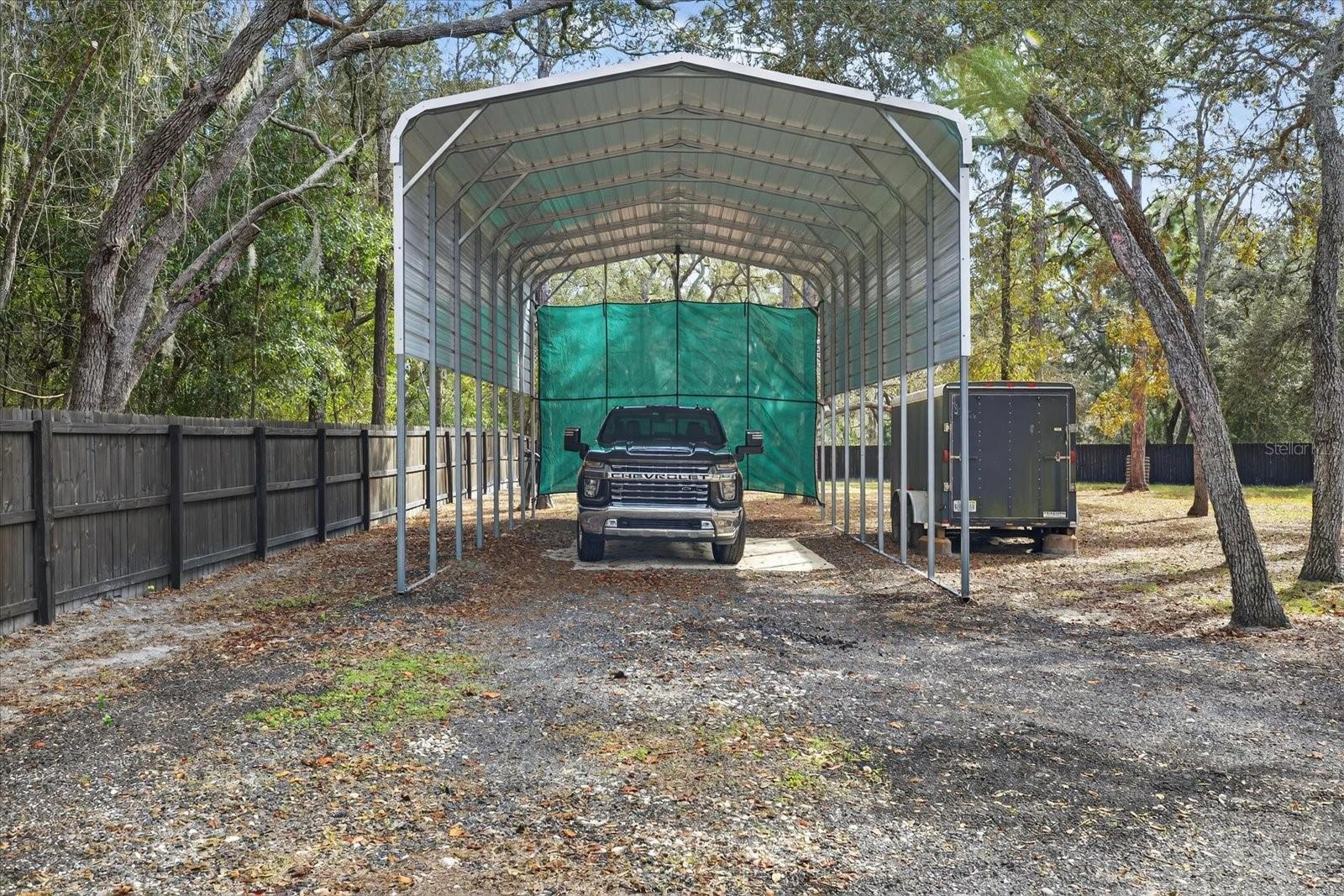 LONG LAKE ESTATES - Residential