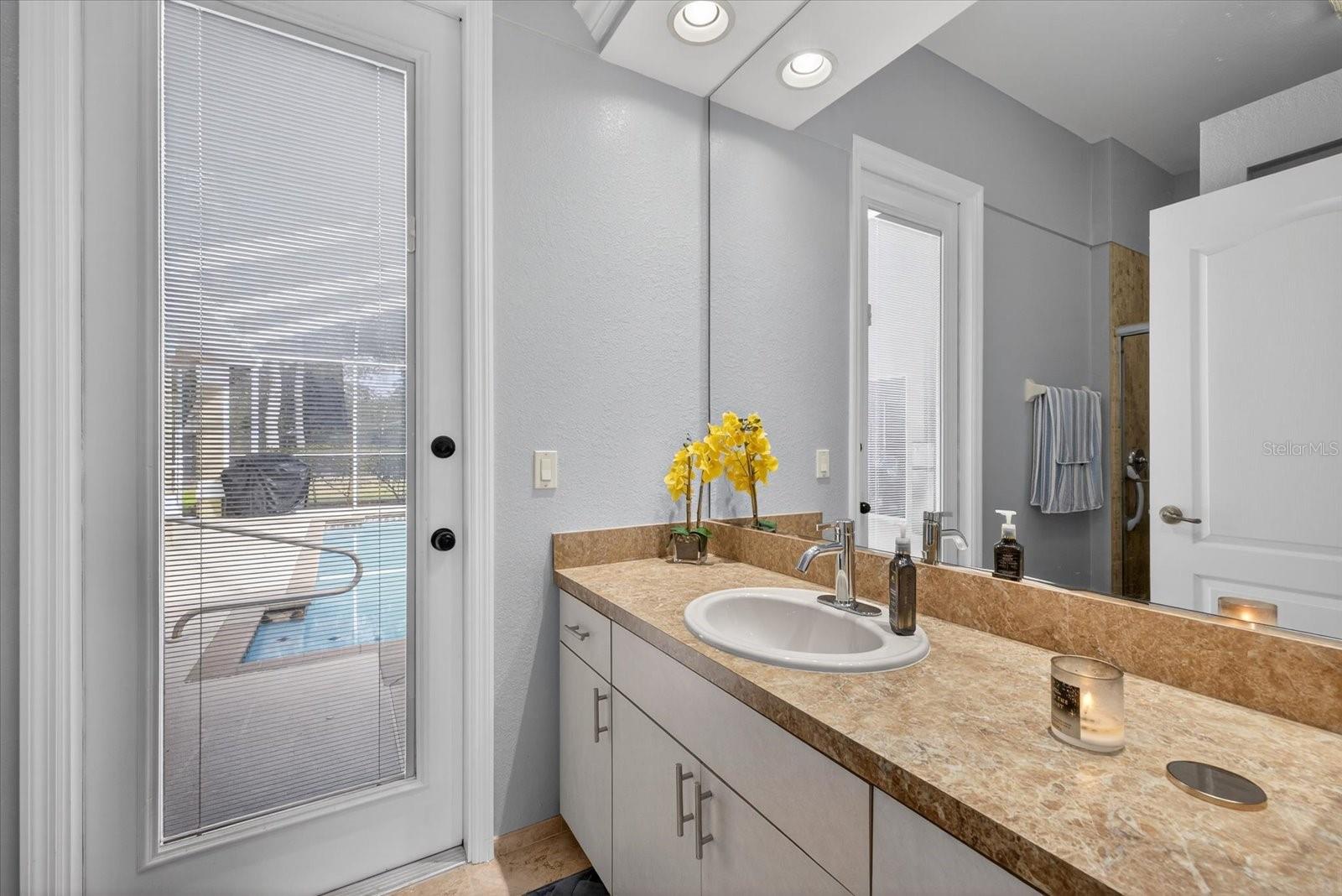 LONG LAKE ESTATES - Residential