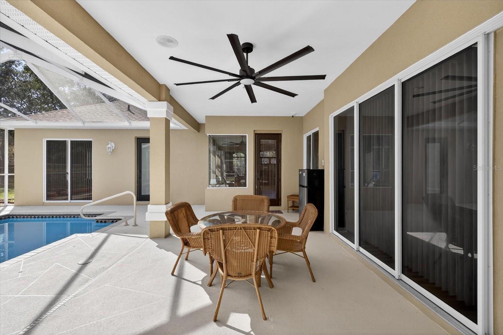 LONG LAKE ESTATES - Residential