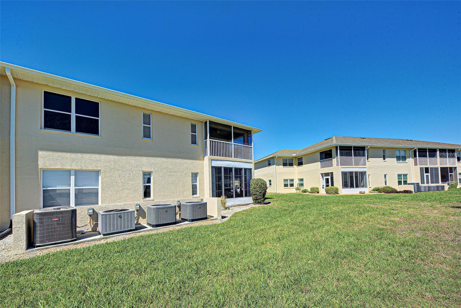 LINKSIDE - Residential