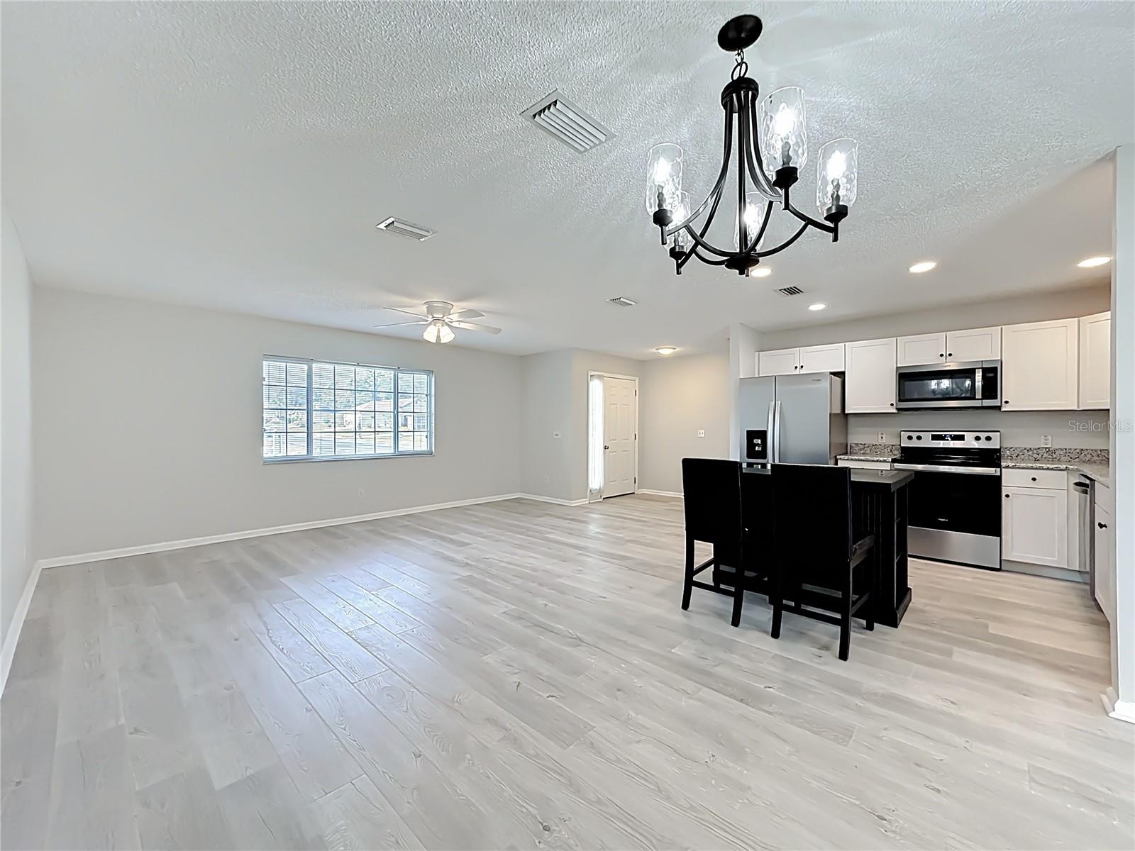 OCALA PALMS UN I - Residential