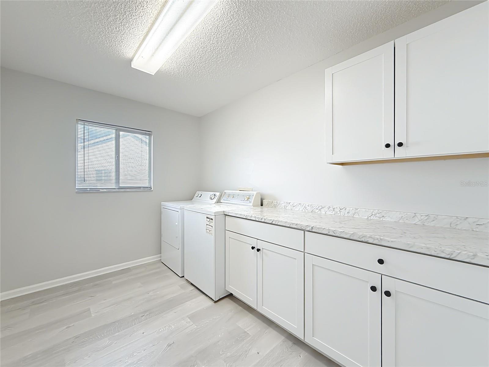 OCALA PALMS UN I - Residential