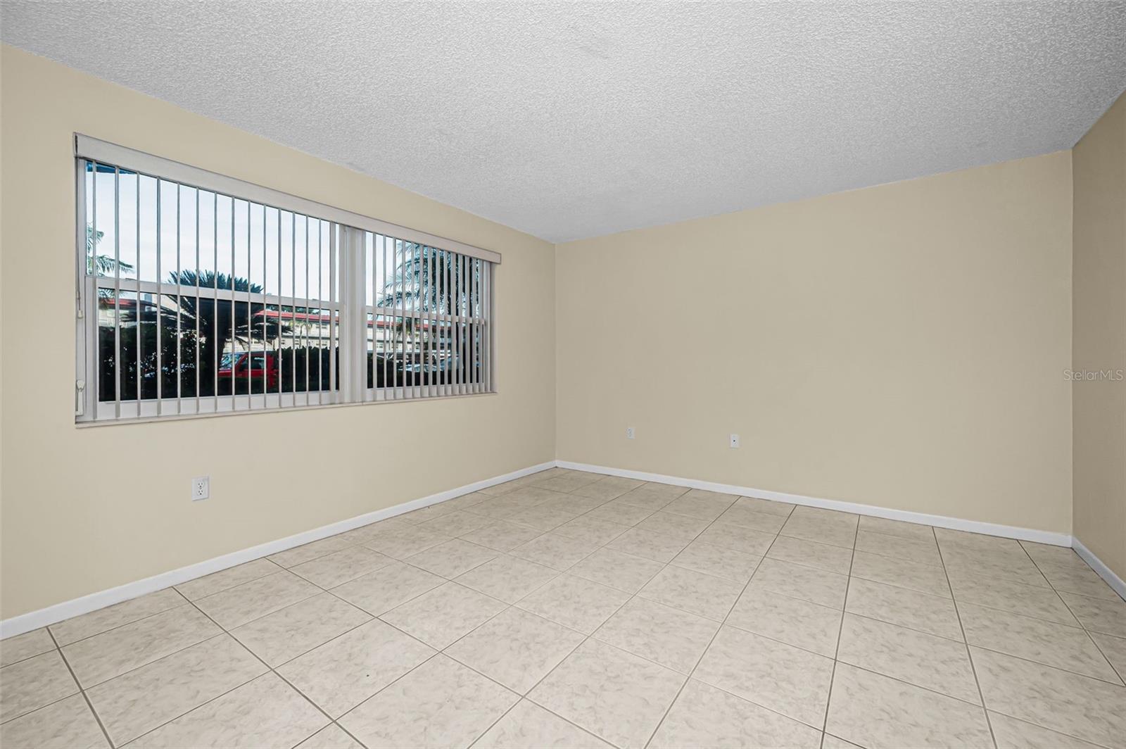 5750 80TH STREET N D101